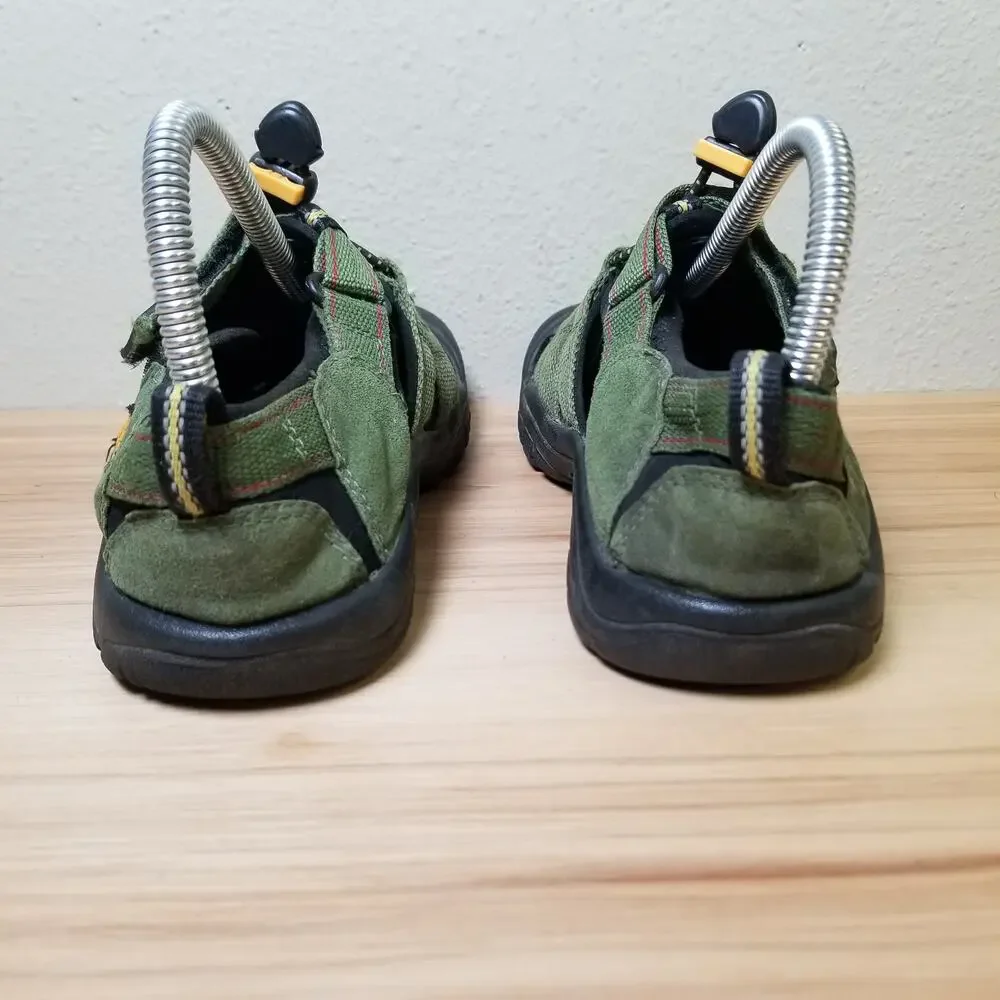 Keen Kids Size 4‎ Newport Water Sandals Olive Green Outdoor Hiking Shoe Gorpcore